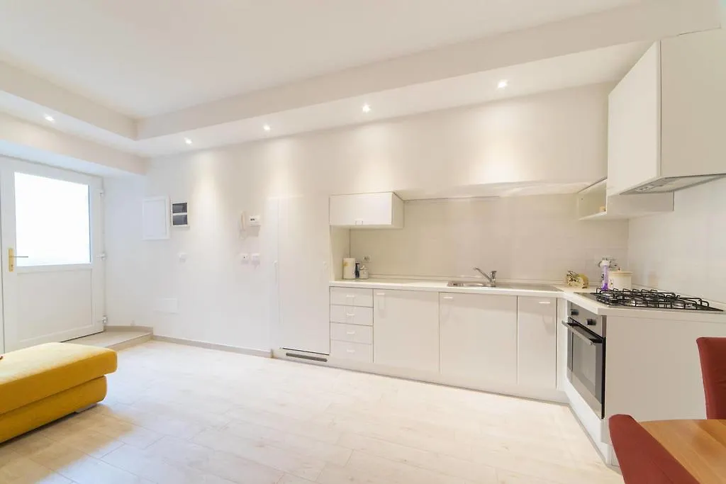 La Casa Nel Borgo Sul Lago Pisogne